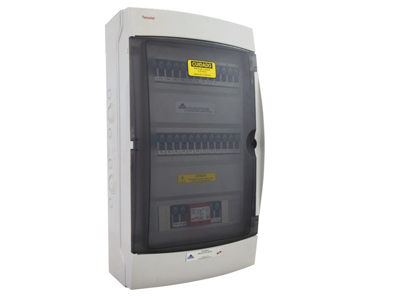 COMBINER BOX PROAUTO CFB-16E-1S-160A-1010V QUADRO 16 ENTRADAS 1 SAIDA 16STR 1000V  (1 MPPT) CFB-16E-1S-160A-1010V QUADRO 16 ENTRADAS 1 SAIDA 16STR 1000V  (1 MPPT) 0